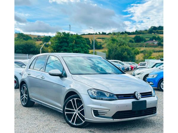Volkswagen Golf Hatchback, Petrol Plug-in Hybrid, 2016, Silver
