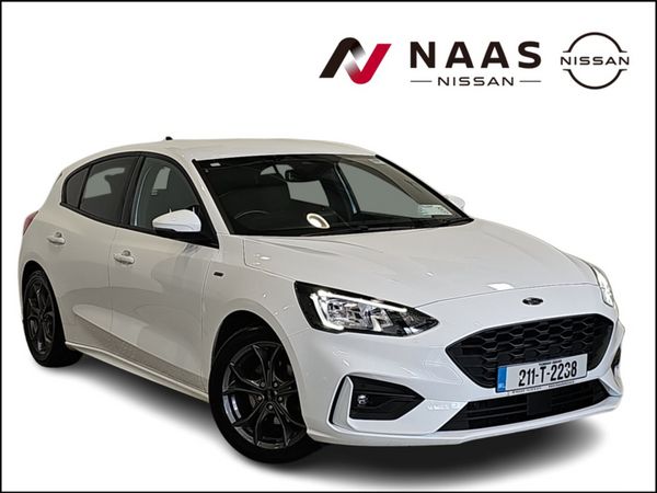 Ford Focus Hatchback, Diesel, 2021, White