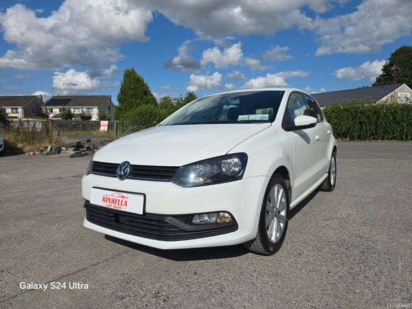 Volkswagen Polo Hatchback, Petrol, 2017, White