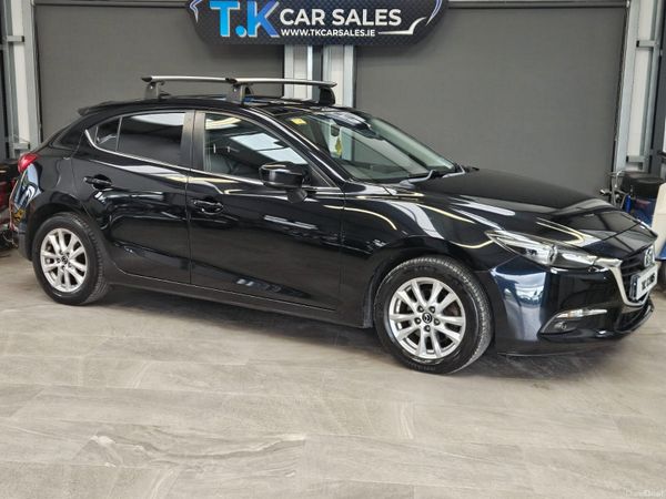 Mazda Mazda3 Hatchback, Diesel, 2017, Black