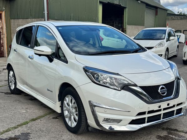 Nissan Note Hatchback, Petrol Hybrid, 2017, White
