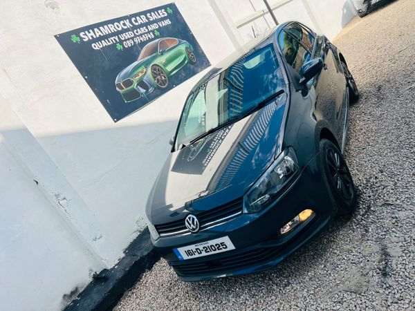 Volkswagen Polo Hatchback, Petrol, 2016, Grey
