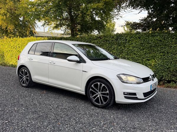 Volkswagen Golf Hatchback, Petrol, 2014, White