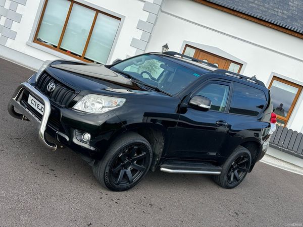 Toyota Land Cruiser SUV, Diesel, 2011, Black