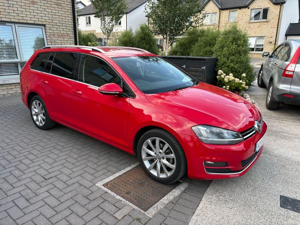 Volkswagen Golf Estate, Petrol, 2014, Red