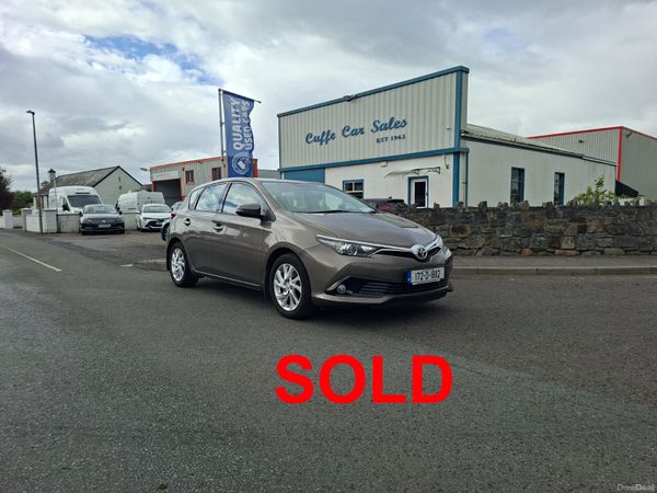 Toyota Auris MPV, Petrol, 2017, Grey