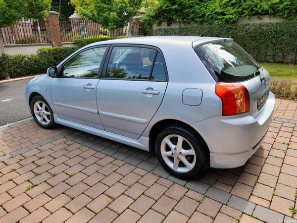 Toyota Corolla Hatchback, Petrol, 2005, Blue