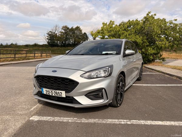 Ford Focus Hatchback, Diesel, 2021, Grey