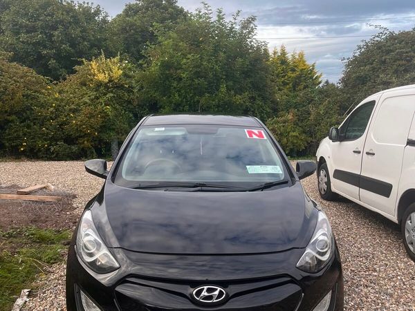 Hyundai i30 Hatchback, Diesel, 2012, Black
