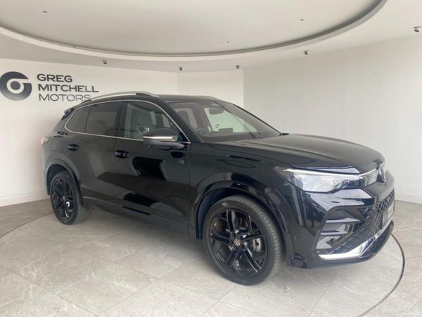 Volkswagen Tiguan SUV, Petrol Hybrid, 2025, Black