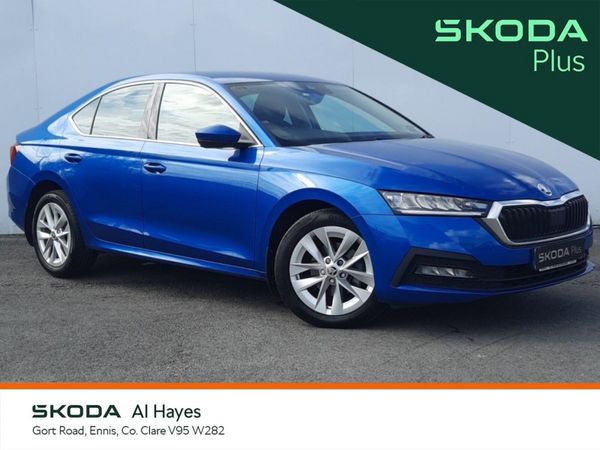 Skoda Octavia Saloon, Diesel, 2024, Blue