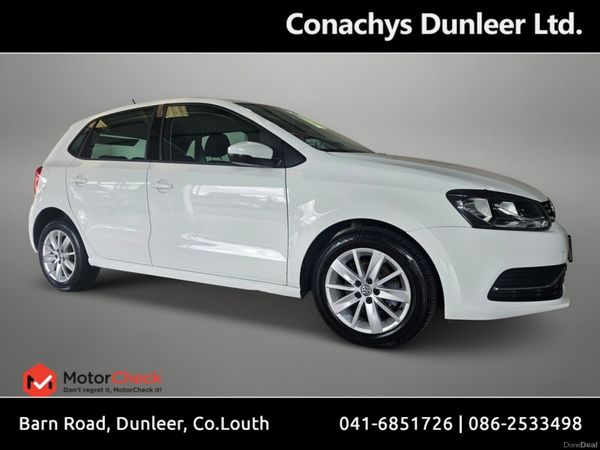 Volkswagen Polo Hatchback, Petrol, 2016, White