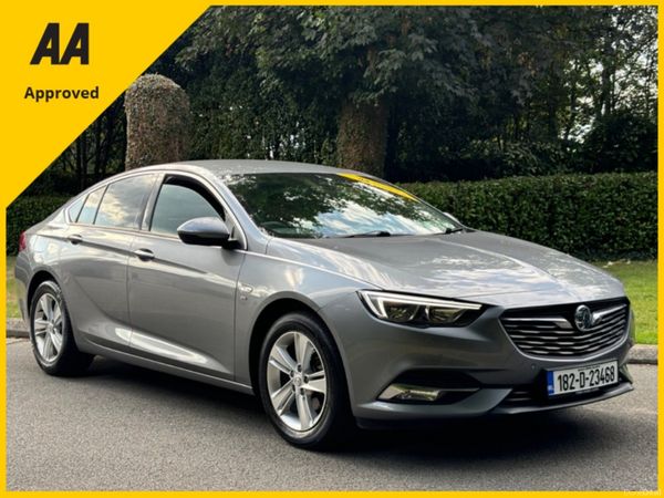 Opel Insignia Hatchback, Petrol, 2018, Grey