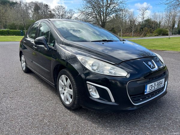 Peugeot 308 MPV, Diesel, 2013, Black