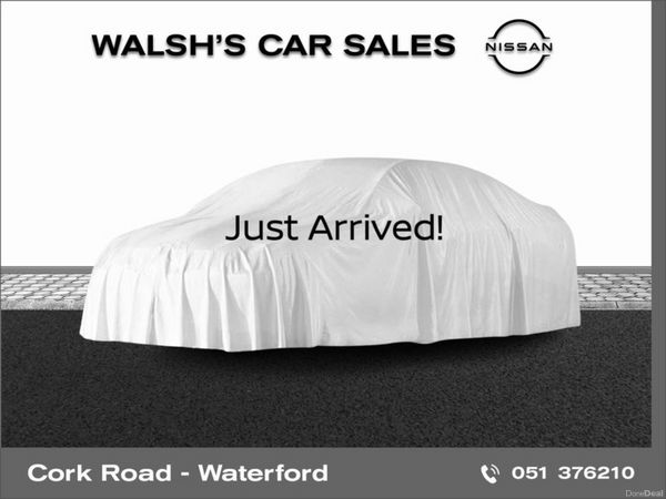 Nissan Qashqai MPV, Petrol, 2024, Red