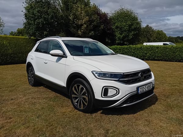 Volkswagen T-Roc SUV, Diesel, 2023, White