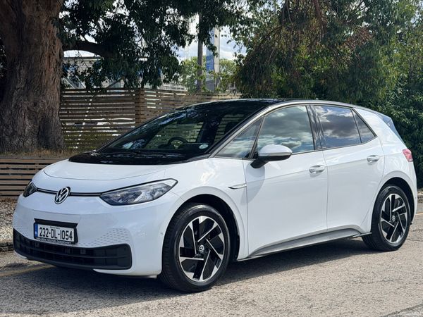 Volkswagen ID.3 Estate, Electric, 2023, White