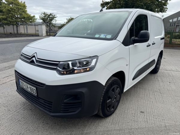 Citroen Berlingo Van, Diesel, 2022, White
