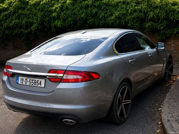 Jaguar XF Saloon, Diesel, 2012, Grey