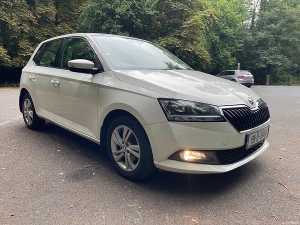 Skoda Fabia Hatchback, Petrol, 2019, White