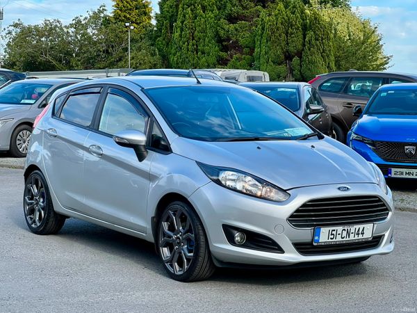 Ford Fiesta Hatchback, Diesel, 2015, Silver