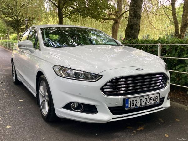 Ford Mondeo Hatchback, Diesel, 2016, White