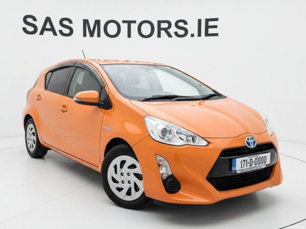 Toyota Aqua Hatchback, Petrol Hybrid, 2017, Orange