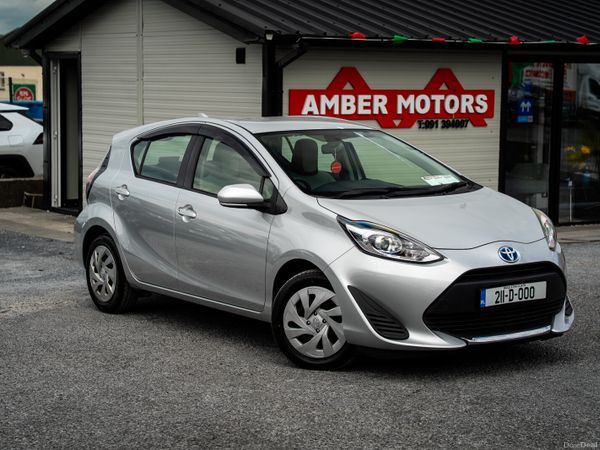 Toyota Aqua Hatchback, Petrol Hybrid, 2021, Silver