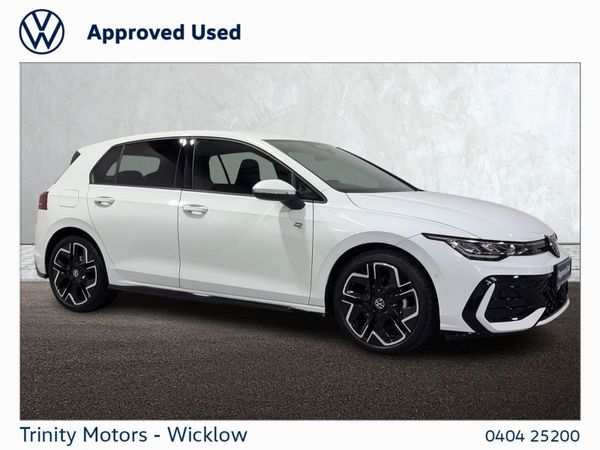 Volkswagen Golf Estate, Petrol, 2026, White
