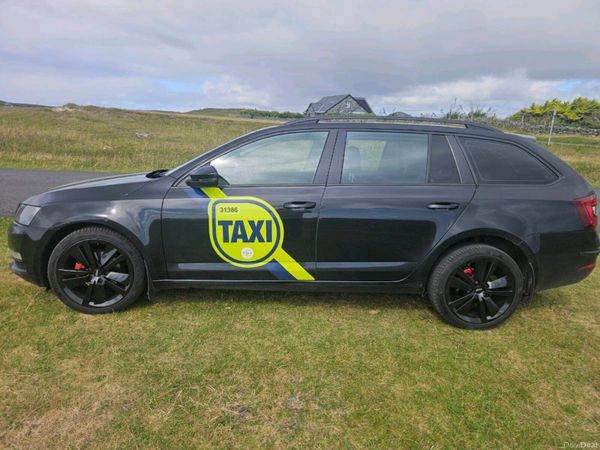 Skoda Octavia Estate, Diesel, 2019, Black