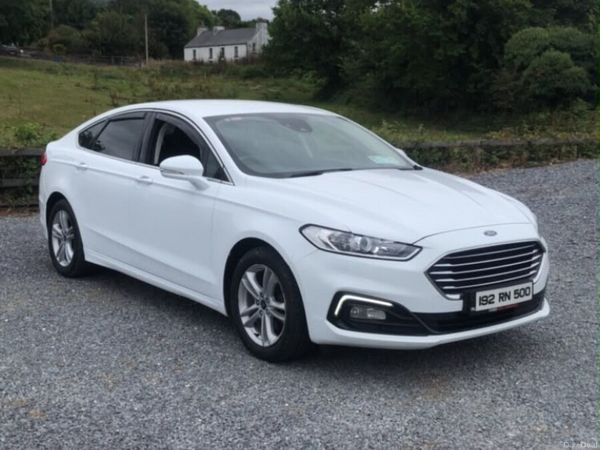 Ford Mondeo Hatchback, Diesel, 2019, White