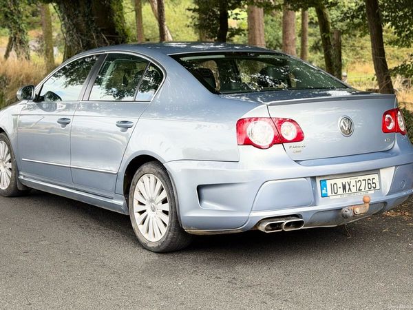 Volkswagen Passat Saloon, Diesel, 2012, Black