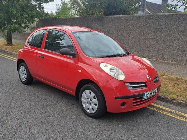 Nissan Micra Hatchback, Petrol, 2005, Red