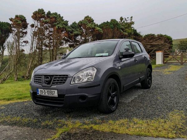 Nissan Qashqai Hatchback, Diesel, 2009, Grey