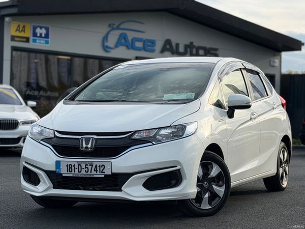 Honda Fit Hatchback, Petrol Hybrid, 2018, White