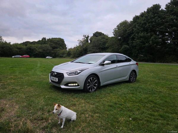 Hyundai i40 Saloon, Diesel, 2016, Silver