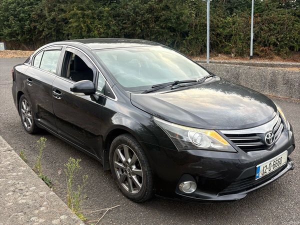 Toyota Avensis Saloon, Diesel, 2012, Black