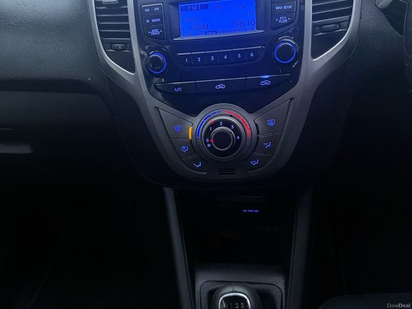 Hyundai ix20 MPV, Diesel, 2013, Blue