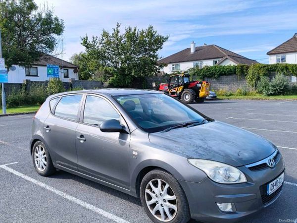 Hyundai i30 Hatchback, Diesel, 2009, Grey