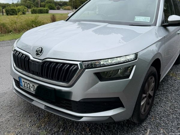 Skoda Kamiq Hatchback, Petrol, 2023, Grey