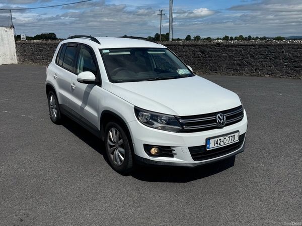 Volkswagen Tiguan SUV, Diesel, 2014, White