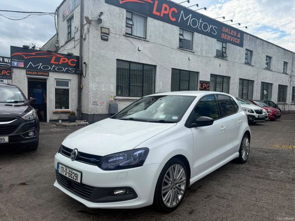 Volkswagen Polo Hatchback, Petrol, 2017, White