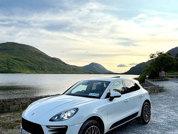 Porsche Macan SUV, Diesel, 2016, White