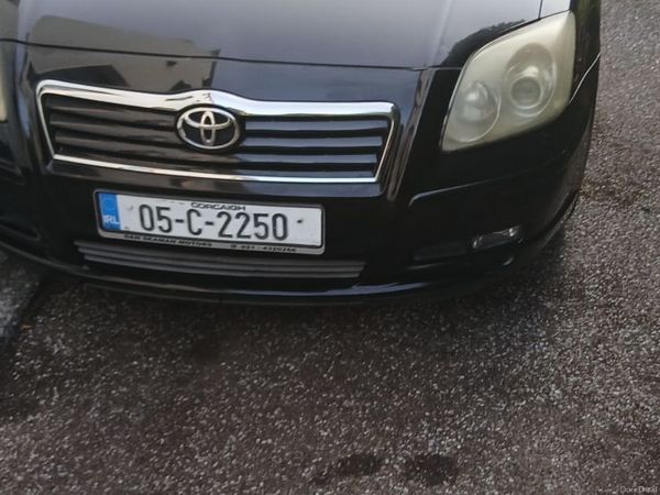 Toyota Avensis Saloon, Petrol, 2005, Black