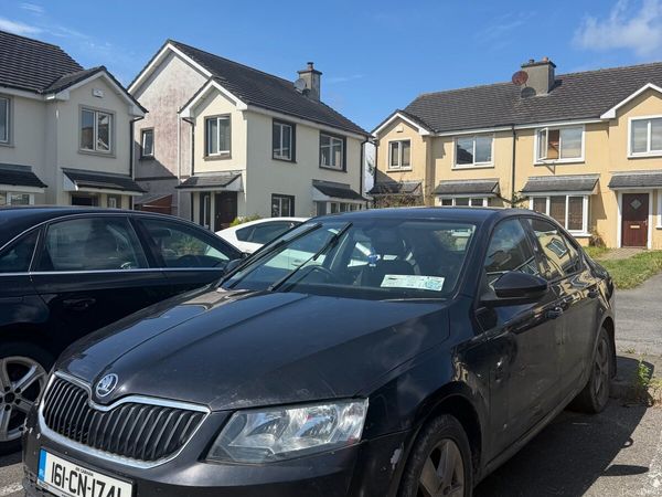 Skoda Octavia Hatchback, Diesel, 2016, Black