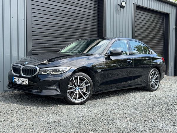BMW 3-Series Saloon, Petrol Hybrid, 2022, Black