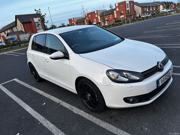 Volkswagen Golf Hatchback, Petrol, 2011, White