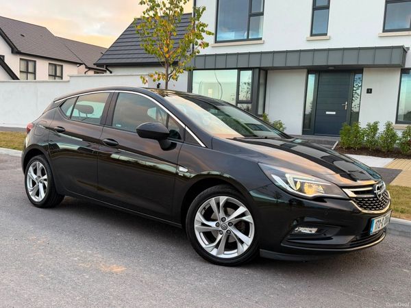 Opel Astra Hatchback, Diesel, 2017, Black