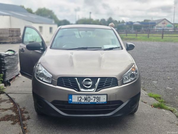 Nissan Qashqai Estate/Jeep, Diesel, 2012, Brown