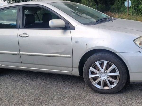 Toyota Corolla Saloon, Petrol, 2006, Silver